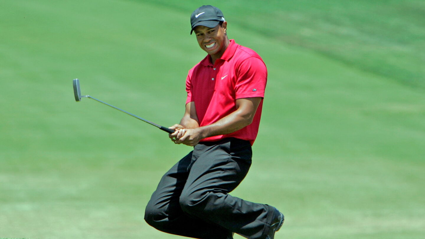 woods_1920_knees.jpg