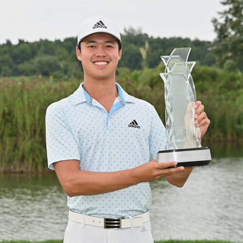 wu_1920_kftc20_d4_trophy.jpg