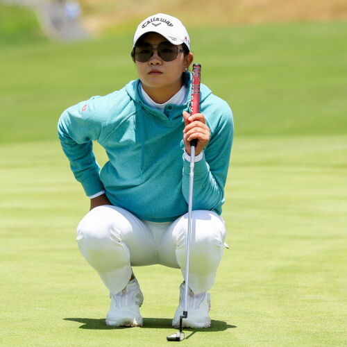 zhang_1920_uswo_D3_putting.jpg
