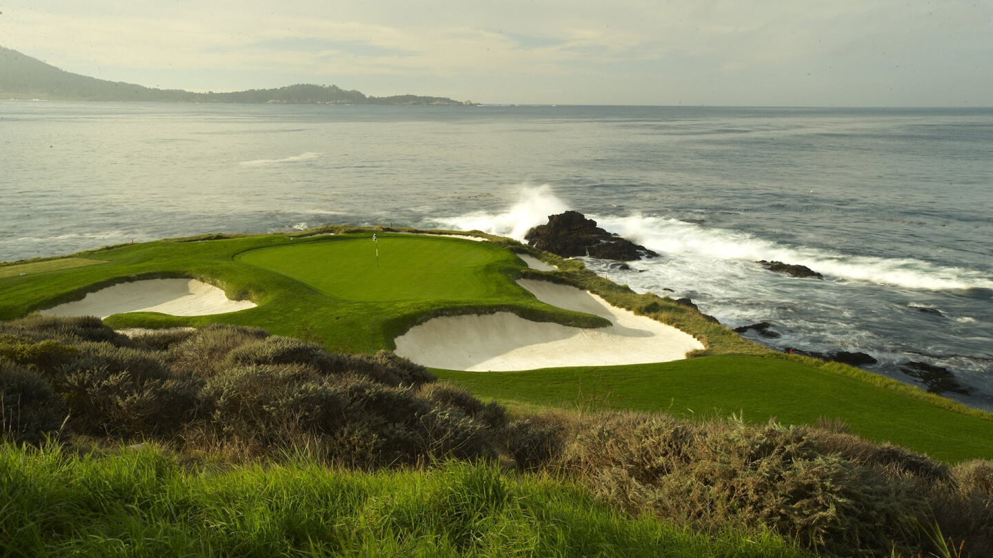 PebbleBeach_1920_SeventhHole.jpg