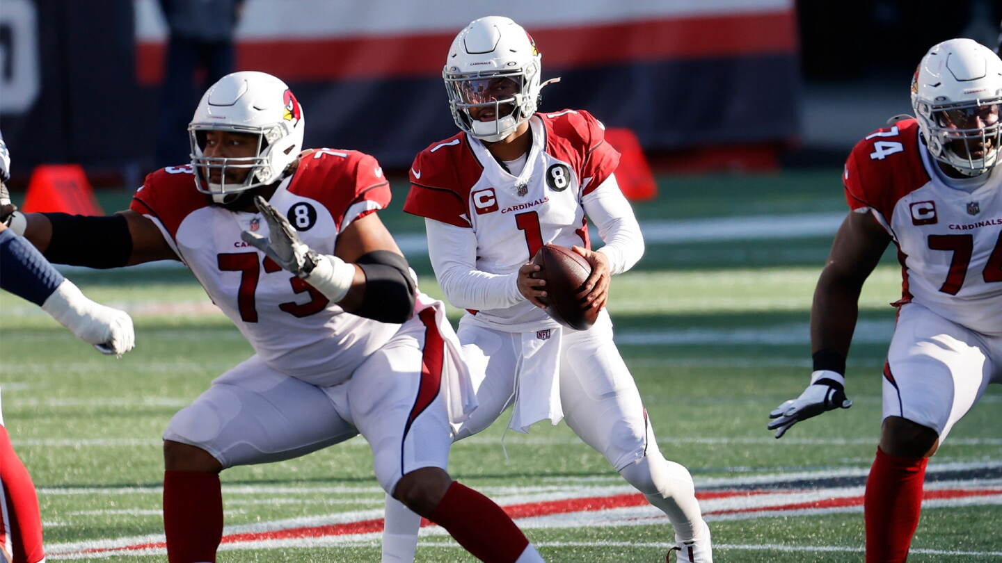 Murray_1920_cardinals_o-line.jpg