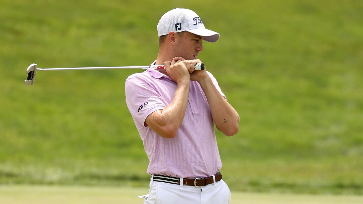 thomas_1920_workday20_d4_putter.jpg
