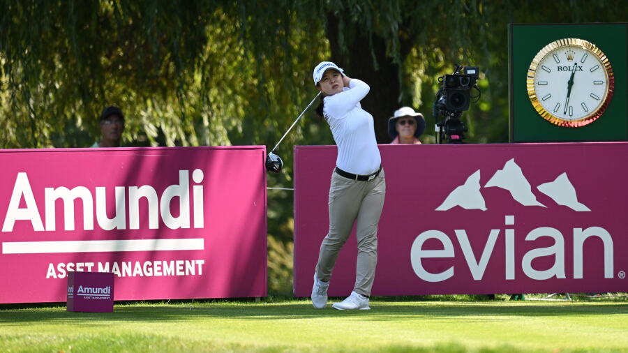SYKim_1920_Evian22_R2_driver.jpg