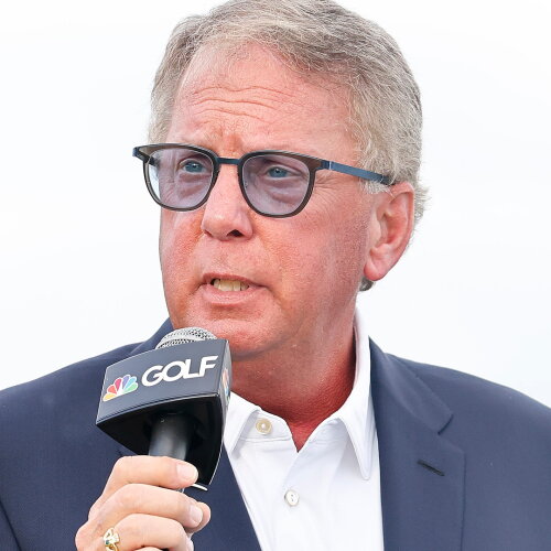 duffy_1920_cme22_mic_0.jpg
