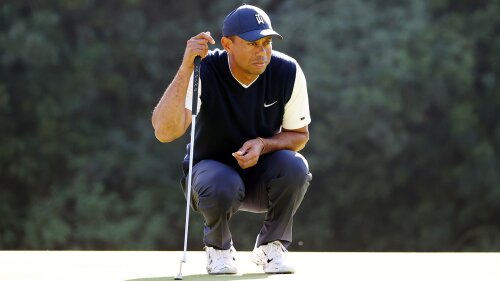 woods_1920_genesis20_d3_readingputt.jpg