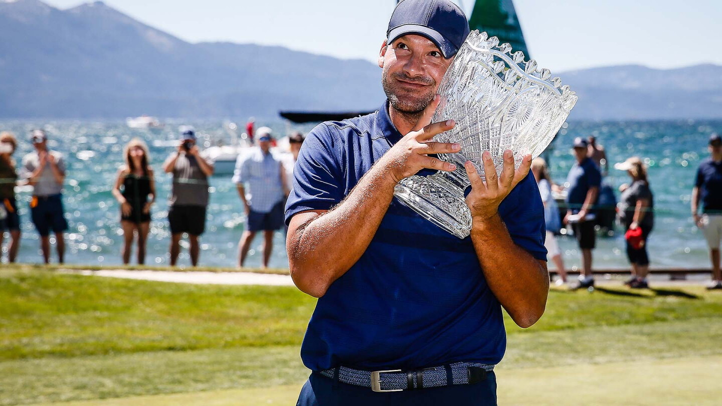 romo_1920_acc19_win.jpg