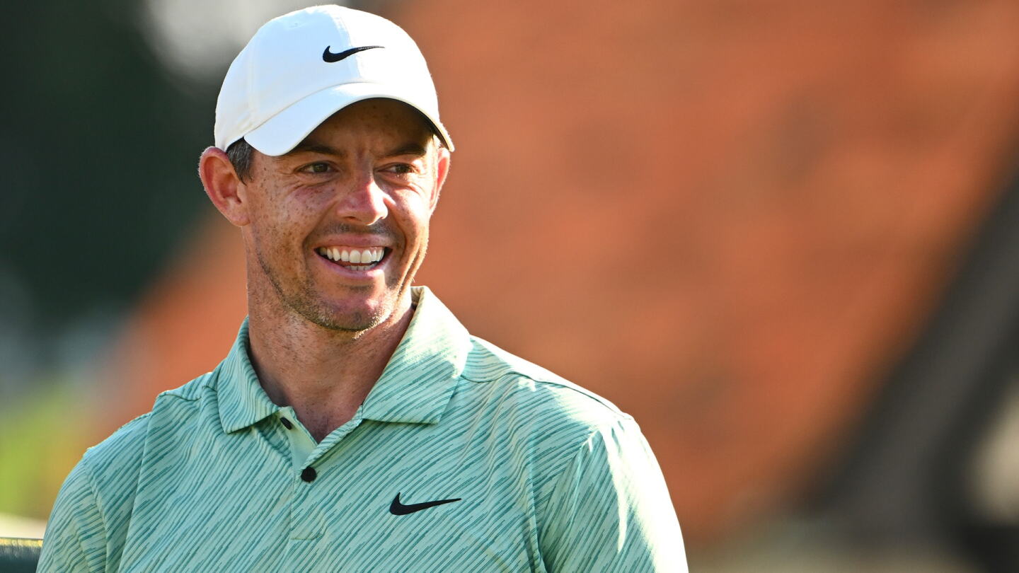 McIlroy_1920_GenericSmile.jpg