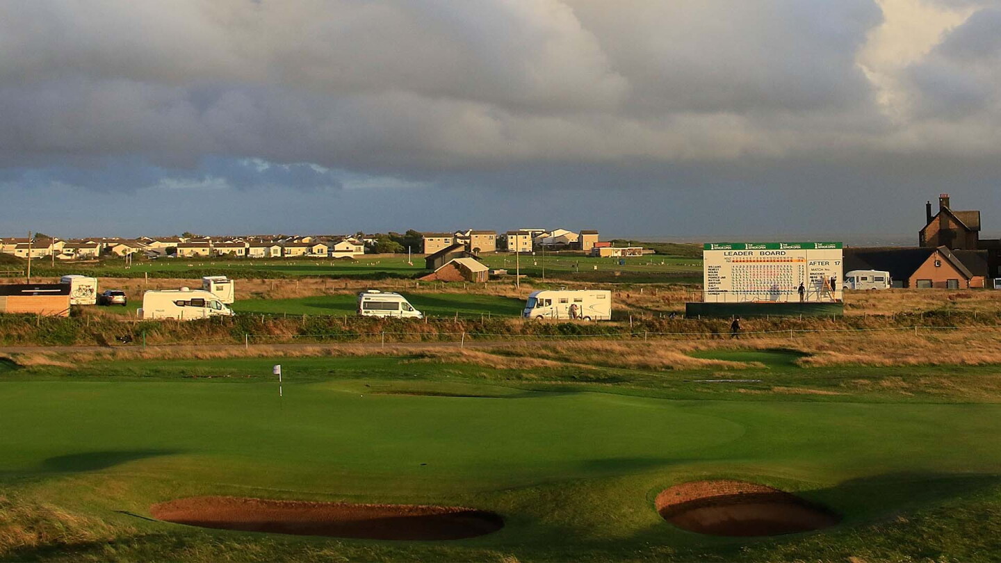 RoyalPorthcawl_1920_old.jpg