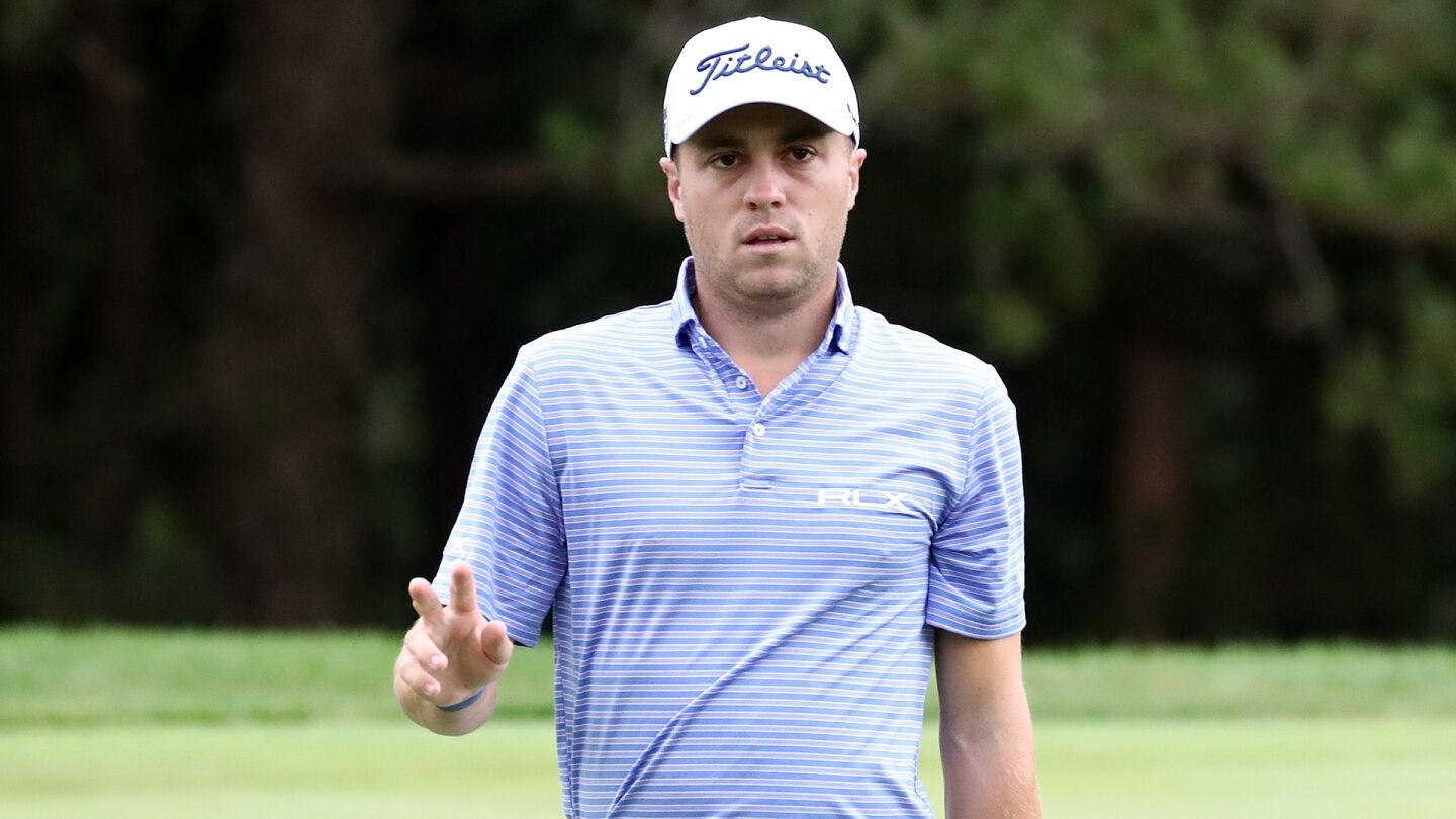 thomas_1920_cjcup19_d2_wave.jpg