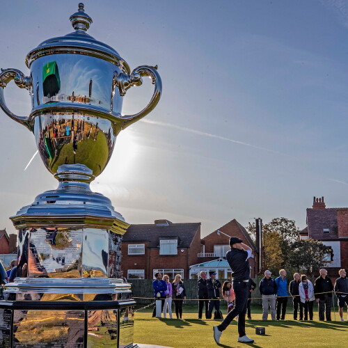 walkercup_1920_trophy.jpg