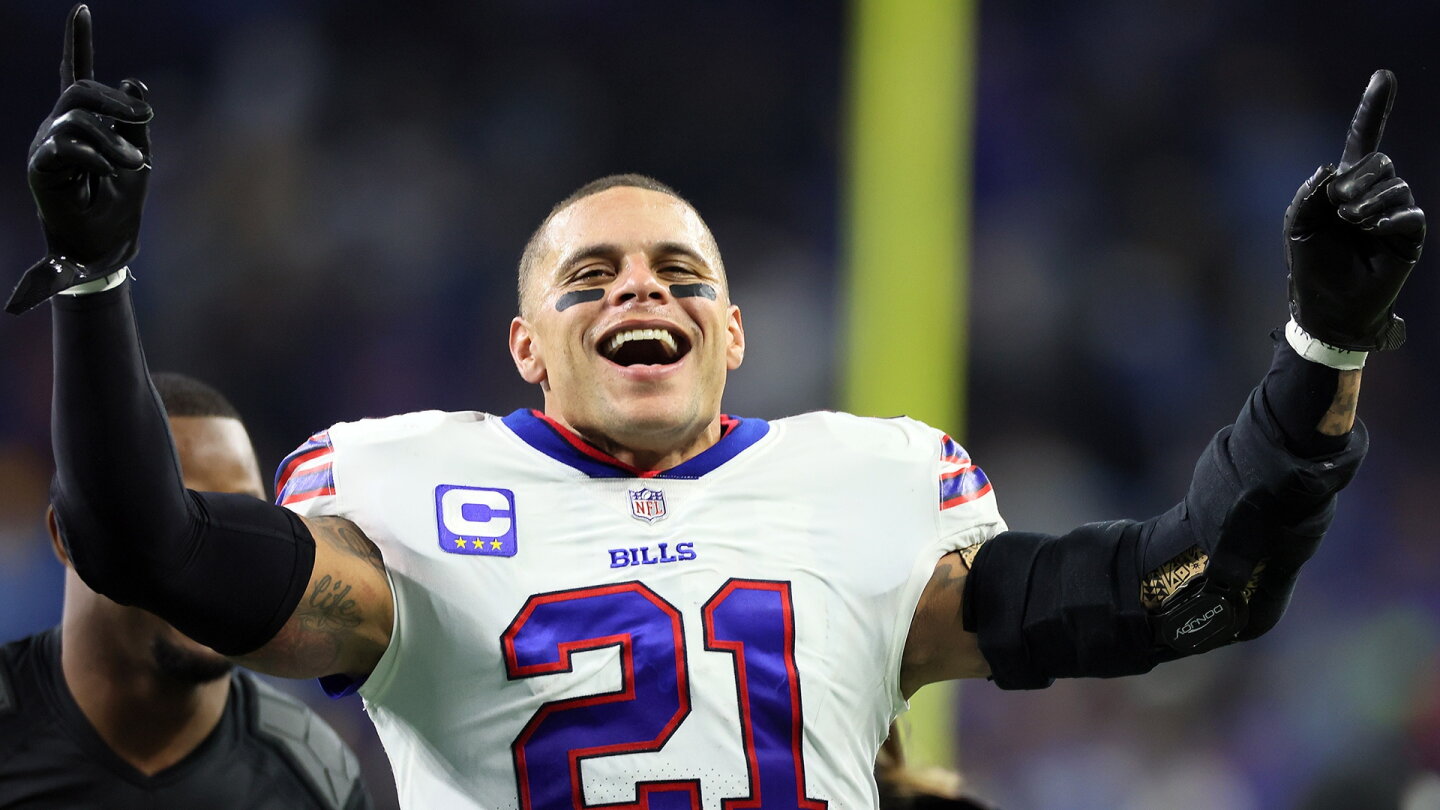 poyer_bills_1920.jpg
