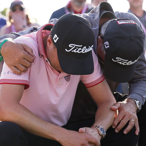 thomas_1920_pga22_d4_win_dad.jpg