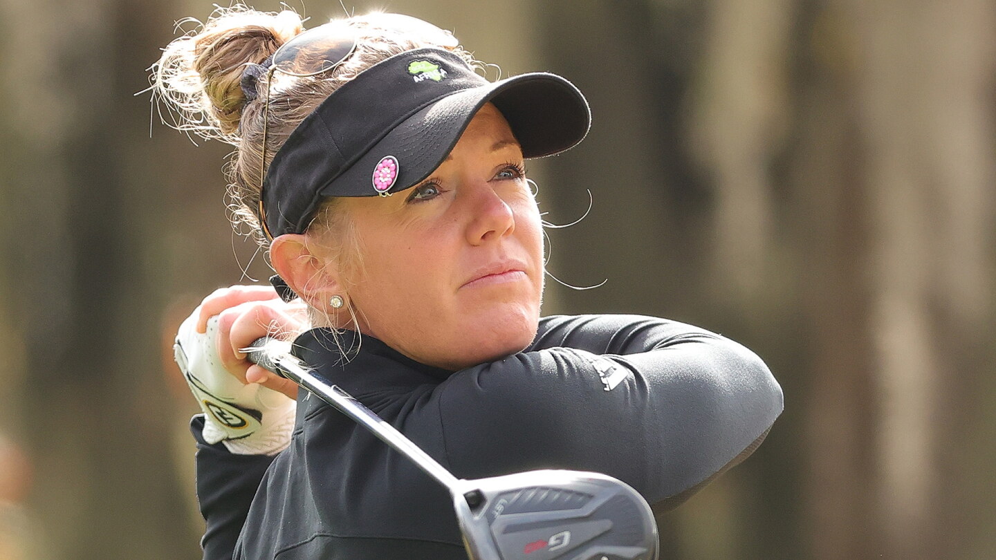 olson_1920_uswo20_d3_teeshot.jpg