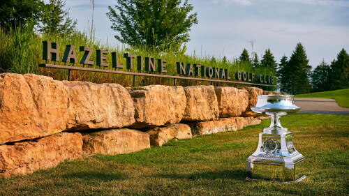 hazeltine_1920_kpmg19_trophy.jpg