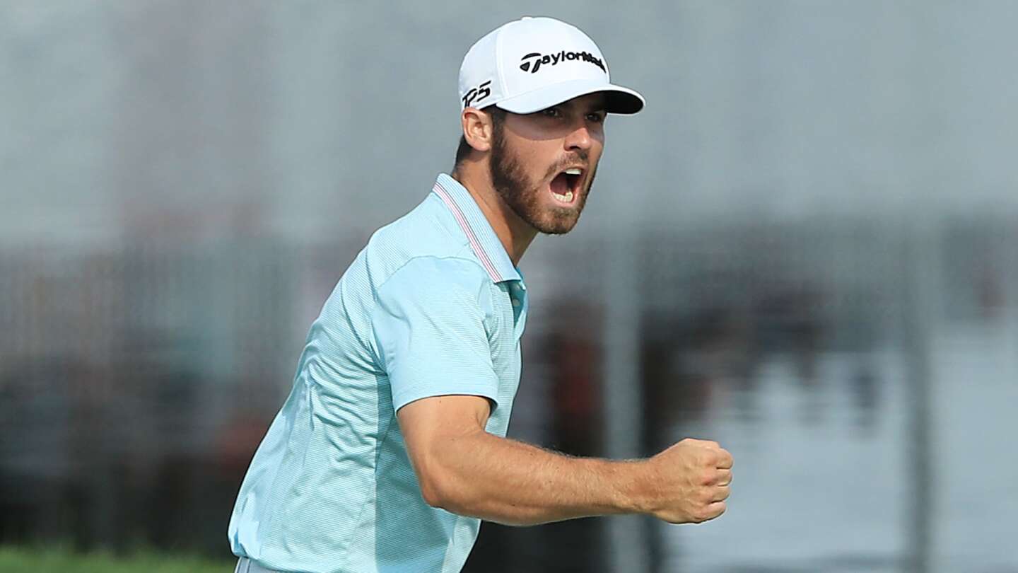 wolff_1920_3mopen19_d4_fistpump.jpg