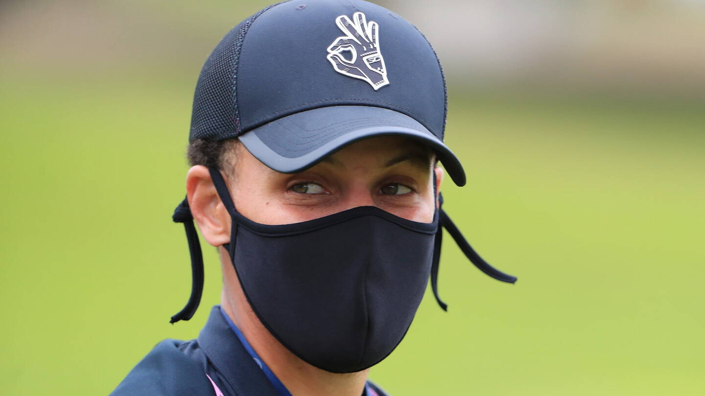 curry_1929_pga20_mask.jpg