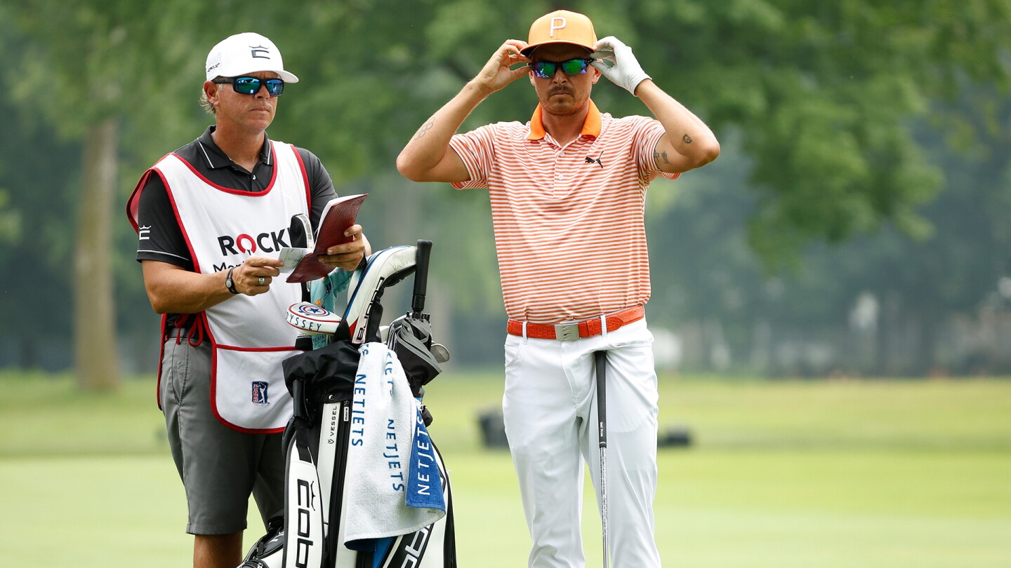 fowler_1920_rmc23_d4_caddie.jpg