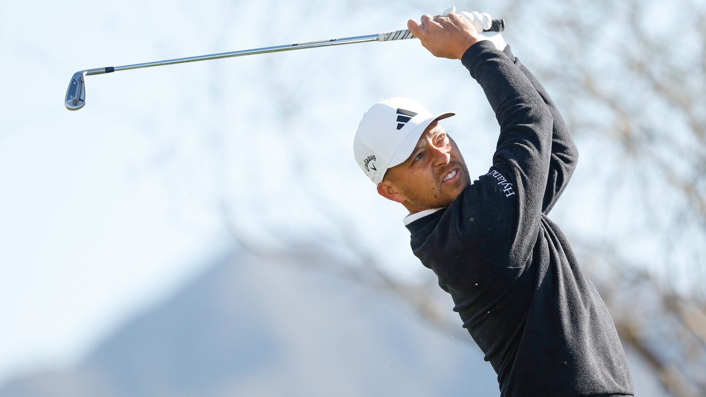 Schauffele_1920_WM23_D1_Iron.jpg
