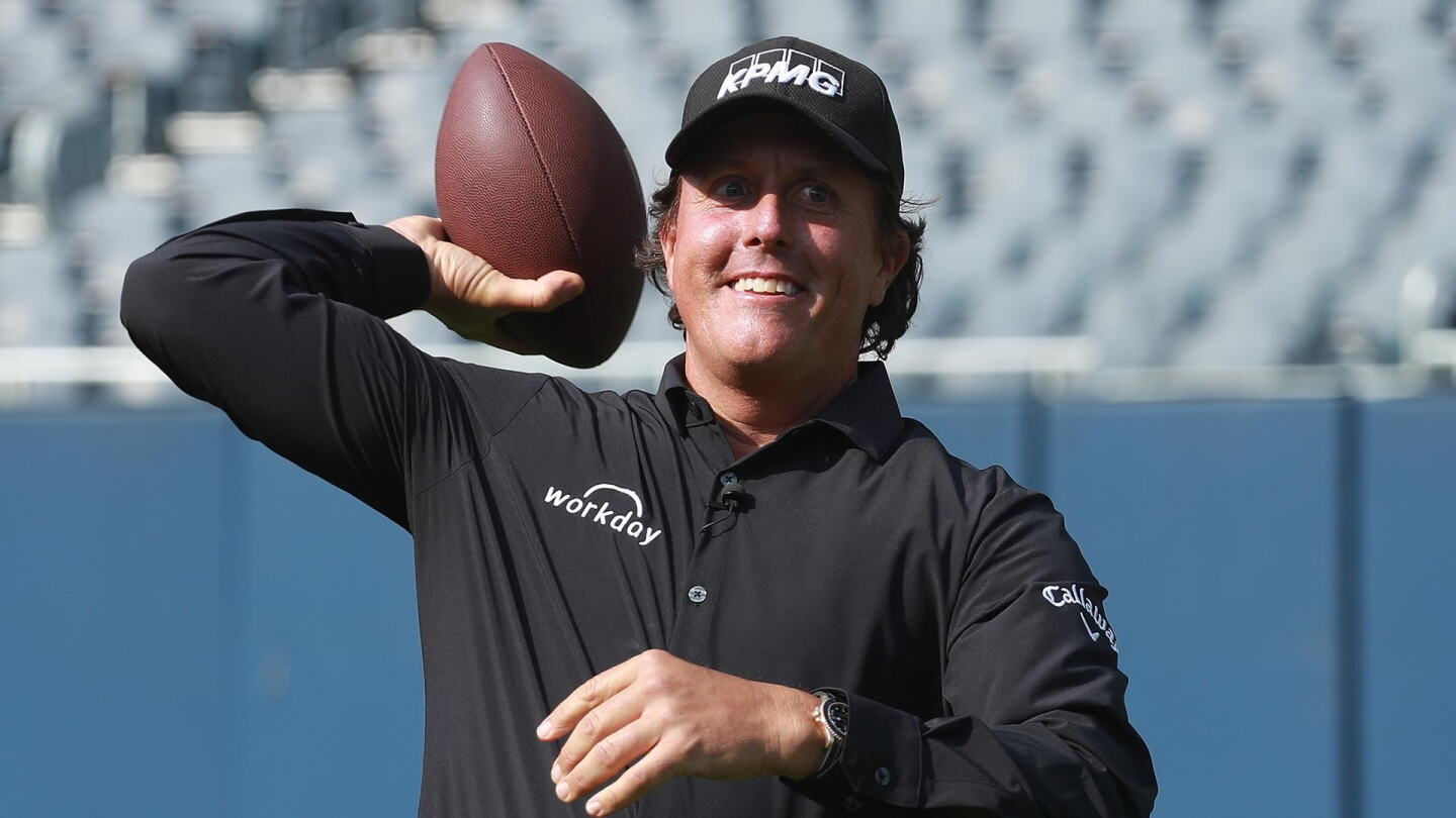 mickelson_1920_football.jpg
