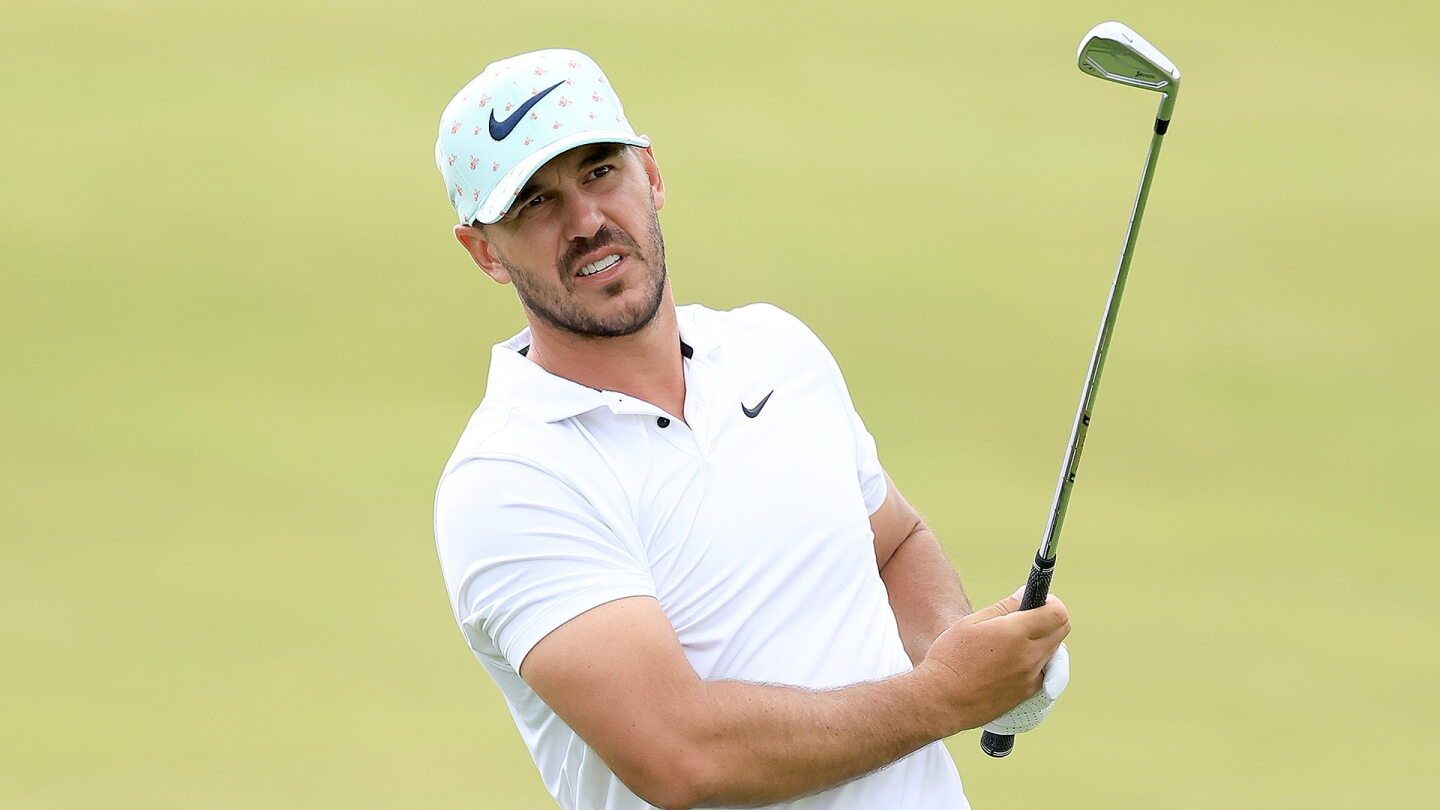 kopeka_1920_usopen22_d2_iron.jpg