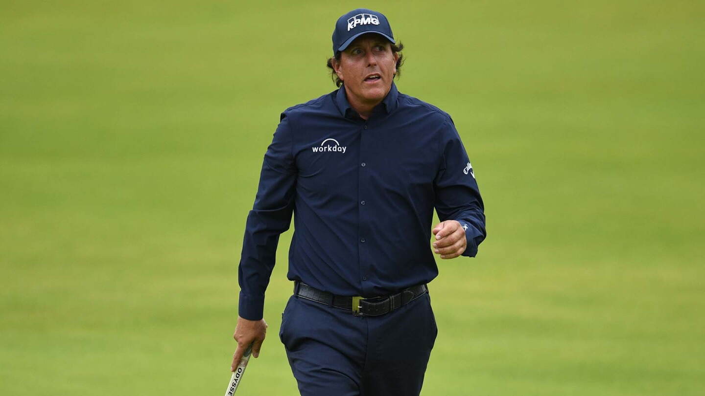 mickelson_1920_open19_d2_MC.jpg