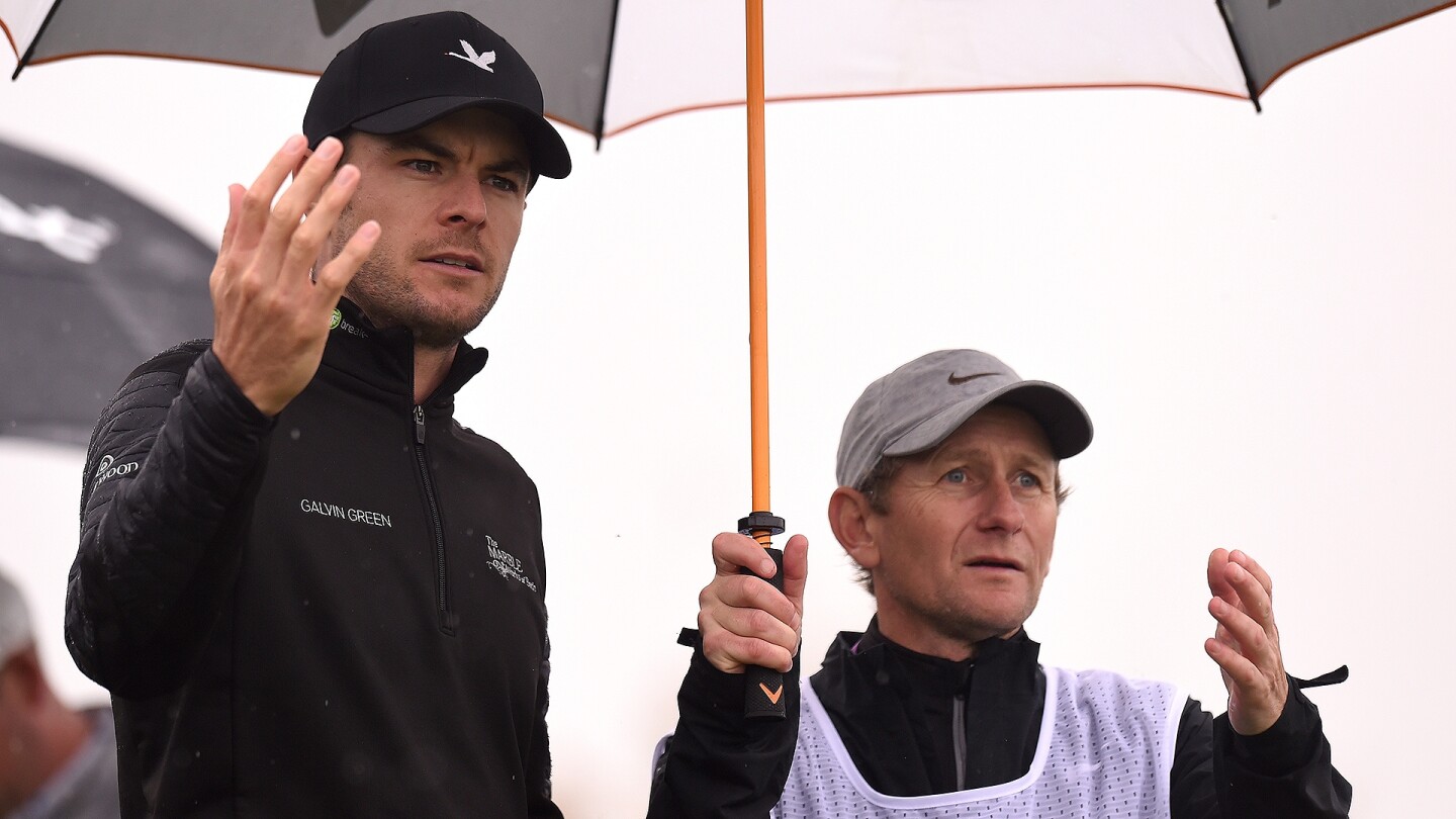 canter_1920_italian20_d2_rain_caddie.jpg