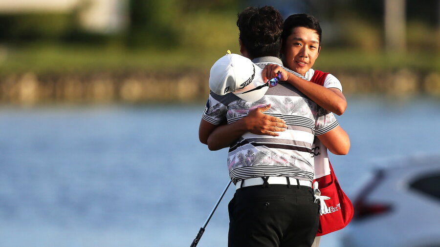 choi_1920_honda20_im_hug.jpg