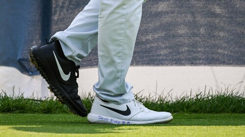 champ_1920_bmwchamp20_wed_shoes.jpg