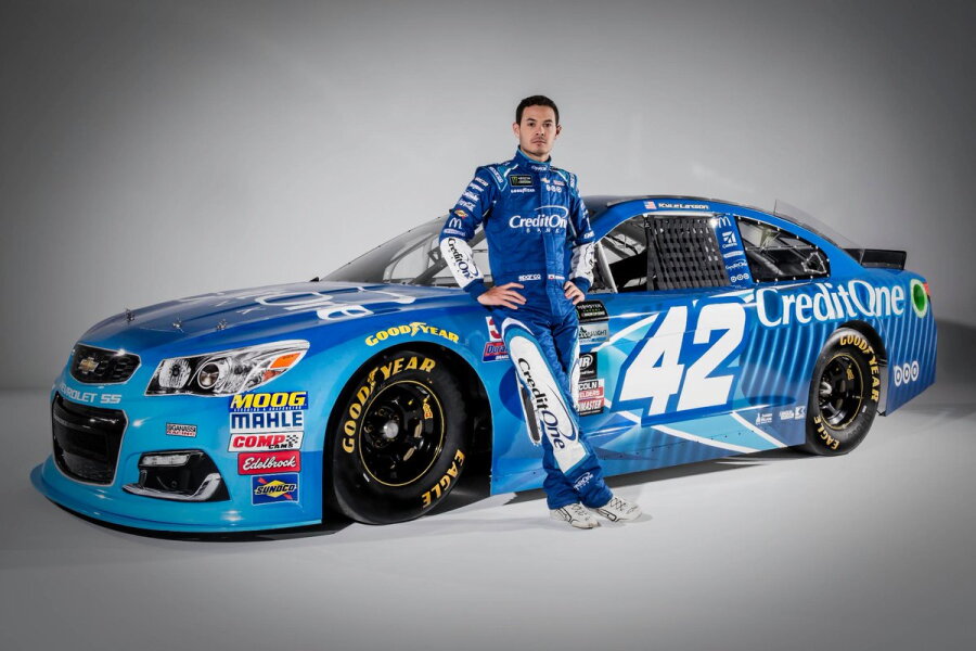 kyle-larson-credit-one