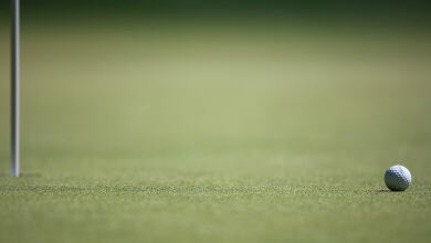 generic_1920_golf_ball_pin.jpg