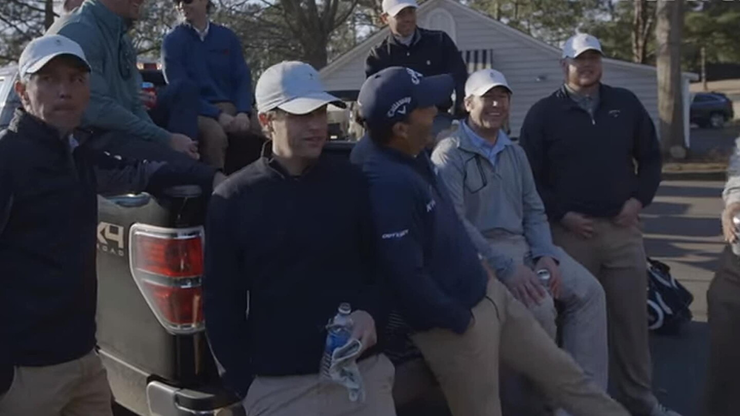 kevin kisner chewing tobacco Kisner: PGA TOUR Player & Broadcaster From the NBC booth to