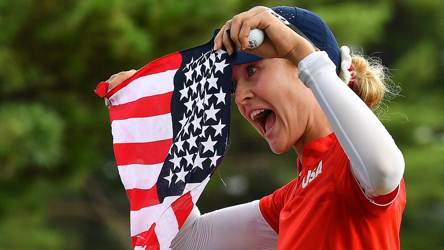 nkorda_1920_olympics21_d4_win_flag.jpg