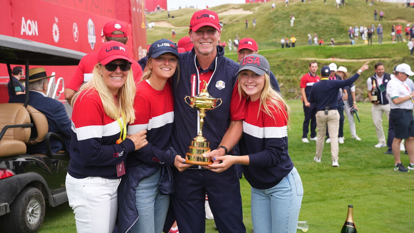 Stricker_1920_Family.jpg