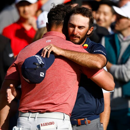 homa_1920_rahm_hug_genesis23.jpg