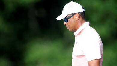 nbc_golf_tigersback_251013.jpg