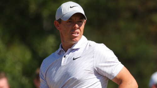 McIlroy_1920_cj22_D4_looking.jpg
