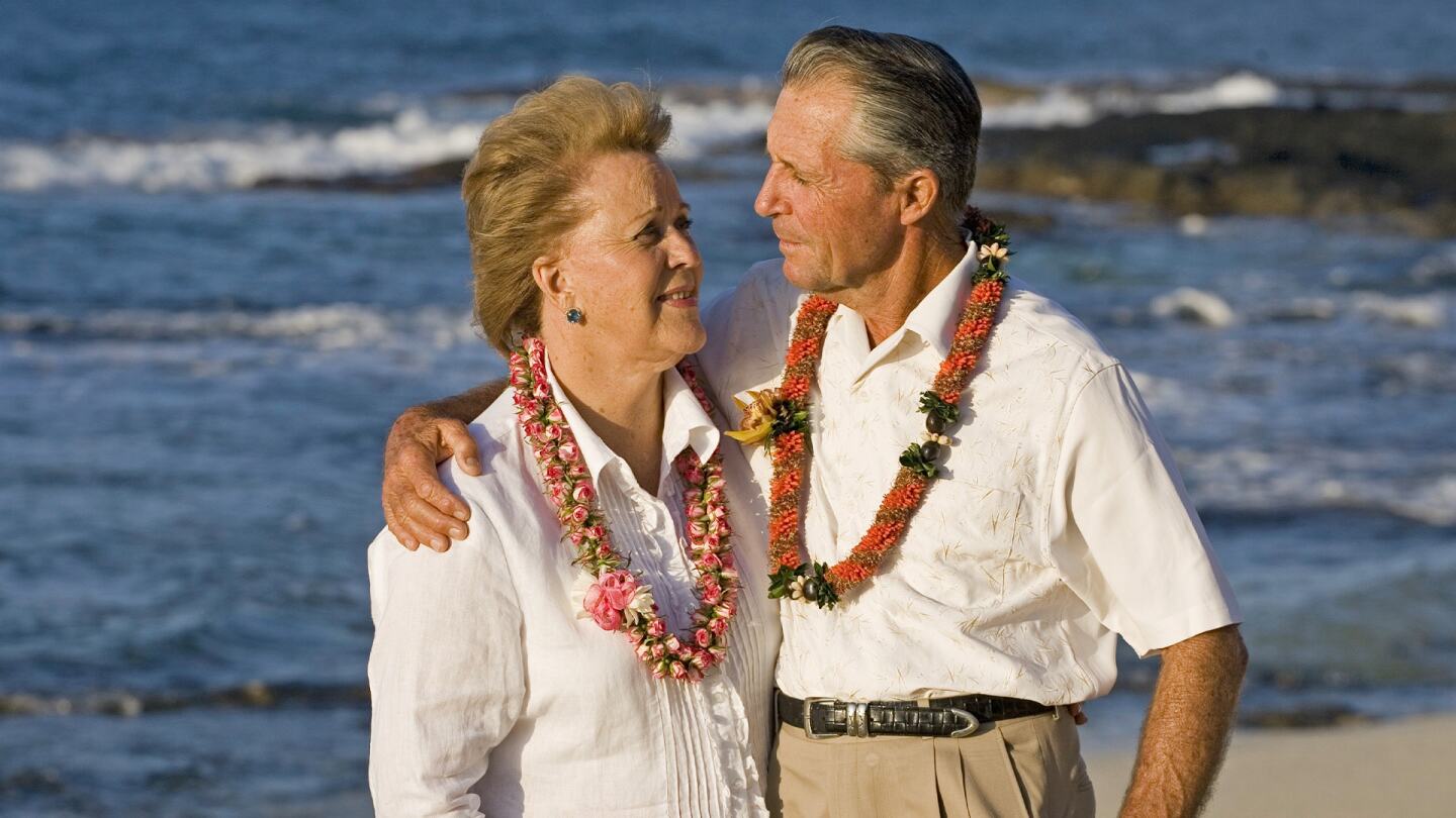 Vivienne_Gary_Player_1920_beach_2007.jpg