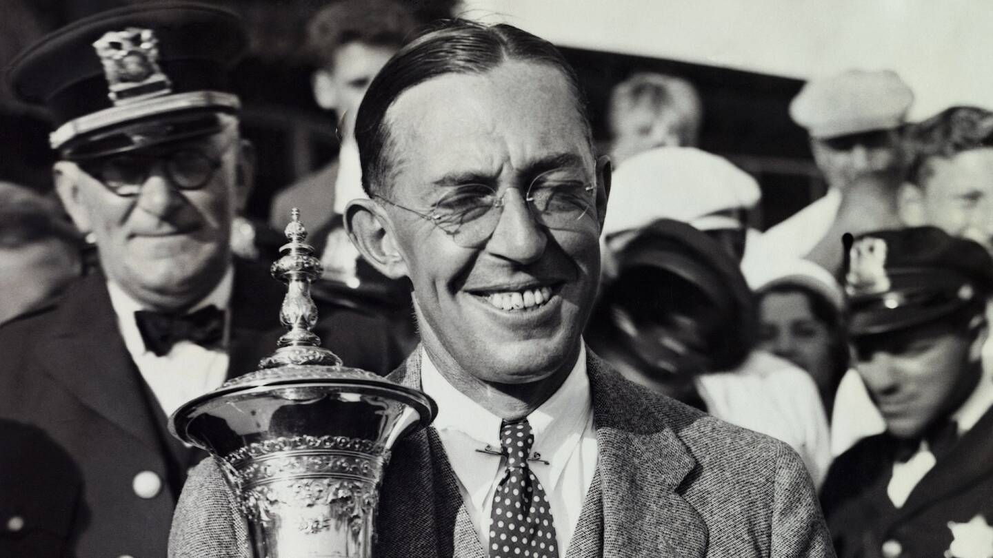 ouimet_1920_usam31_trophy.jpg