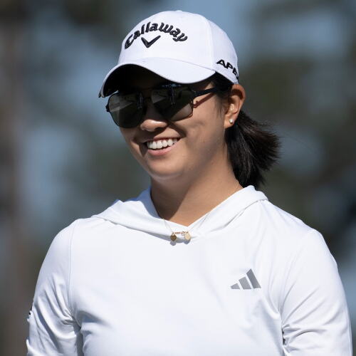 Zhang_1920_ANWA23_D2_Smile.jpg