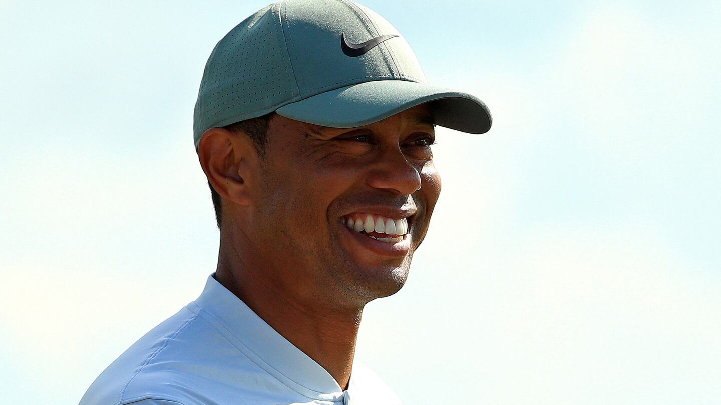 woods_1920_hero19_d2_smile.jpg