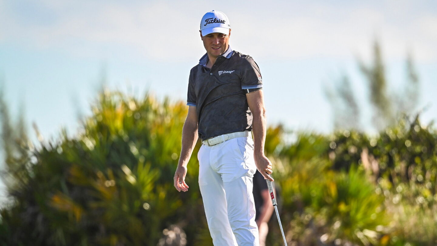 Thomas_1920_hero21_d1_putt.jpg