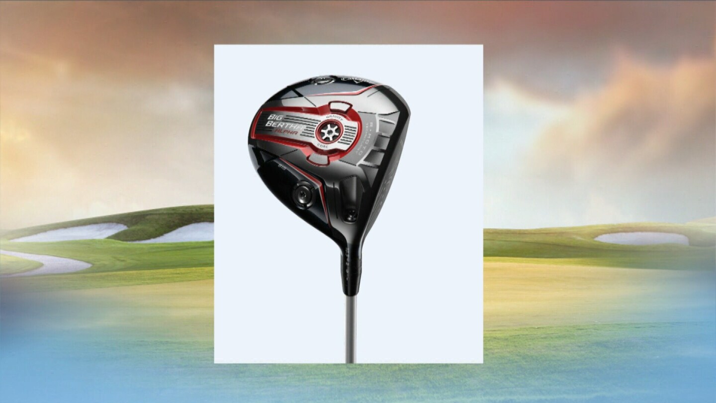 Equipment: New Callaway drivers, colorful gloves and more