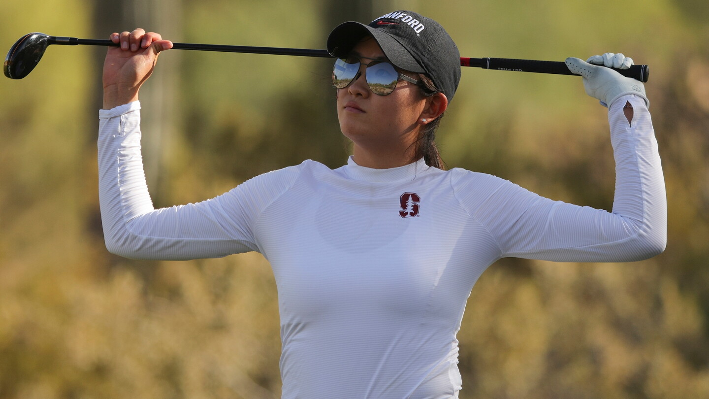 zhang_1920_stanford_ncaa22.jpg