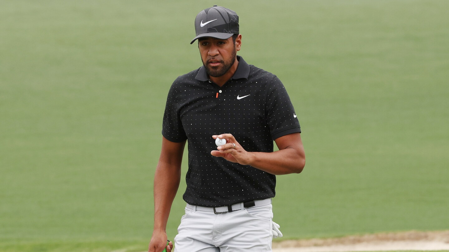 finau_1920_masters21_d3.jpg
