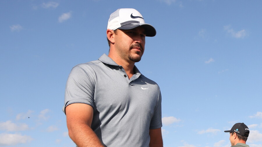 koepka_1920_hat_pga21_d1.jpg