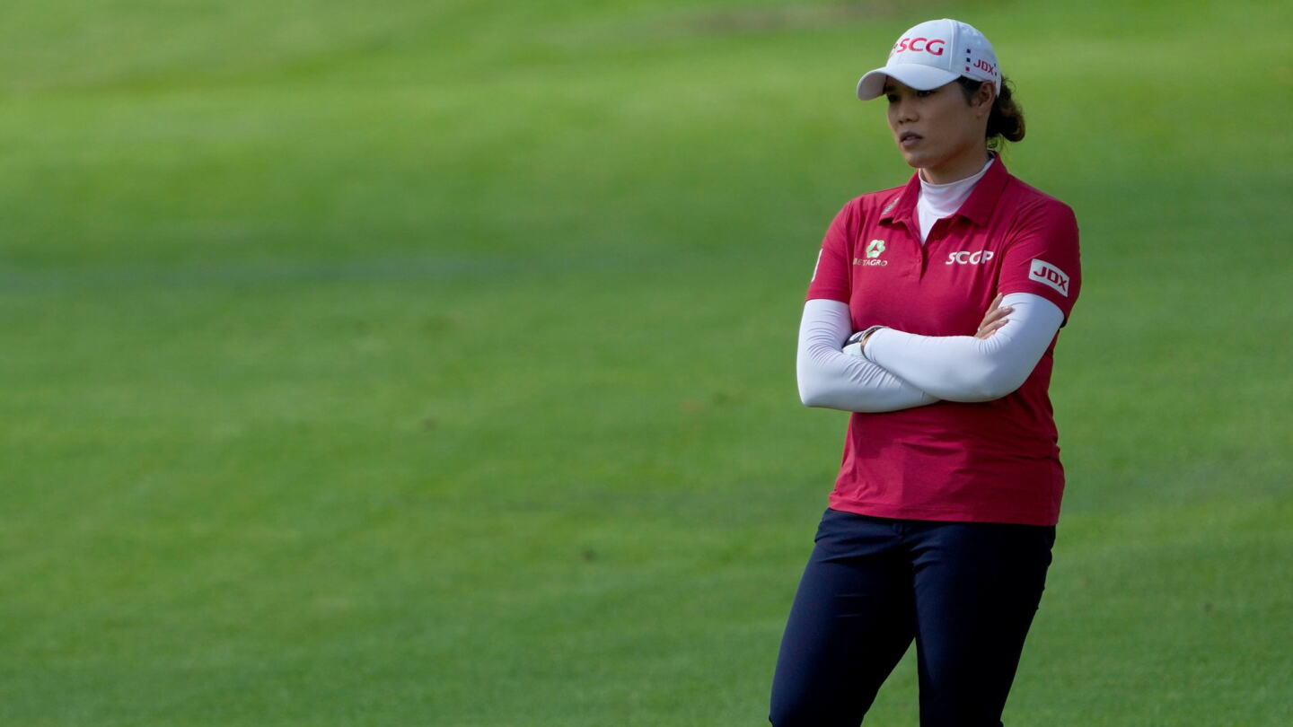 ajutanugarn_1920.jpeg