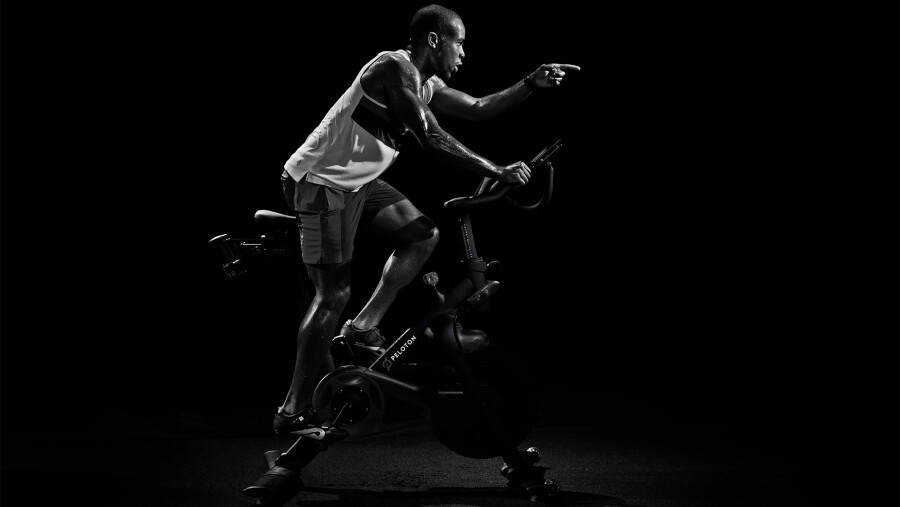 toussaint_1920_peloton_2
