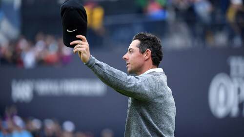 mcilroy_1920_open19_d2_wave_sad.jpg