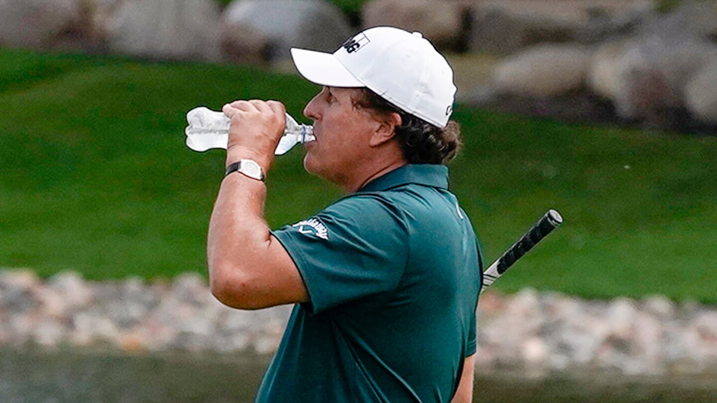mickelson_1920_water.jpg
