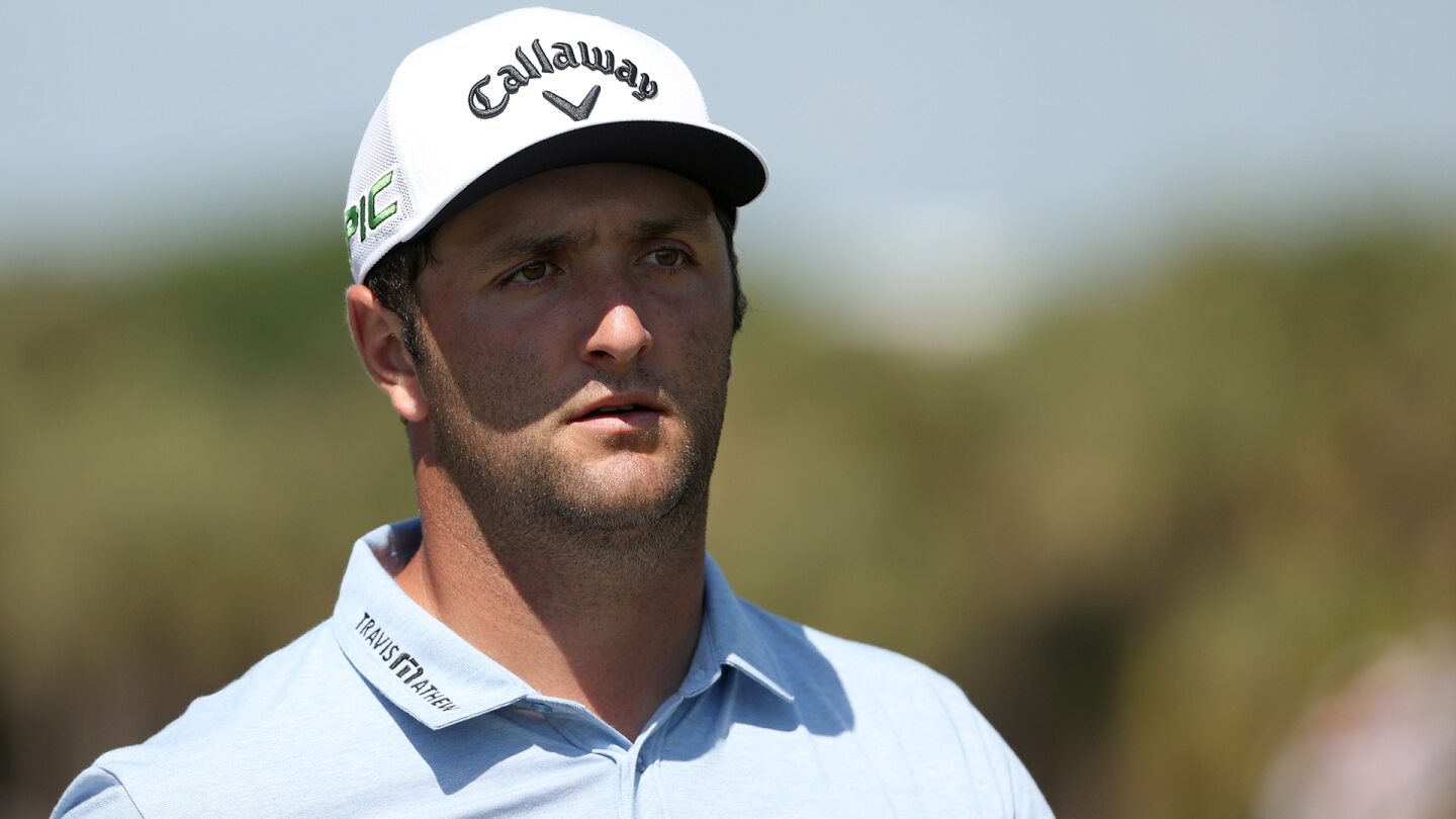 rahm_1920_pga21_d3_close.jpg